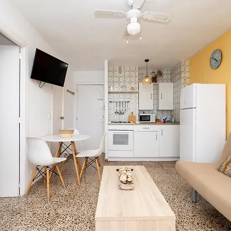 Gibraltar Apartment *