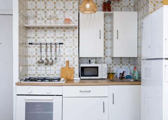 Gibraltar Apartment *