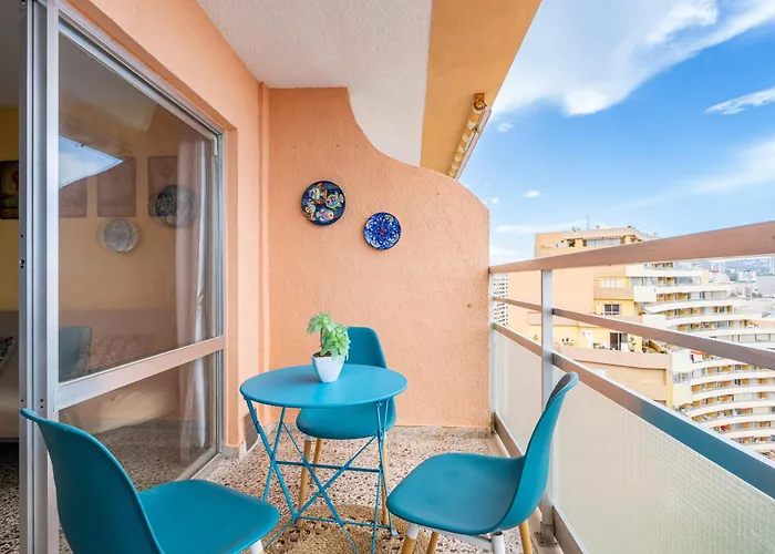 Gibraltar Apartment *